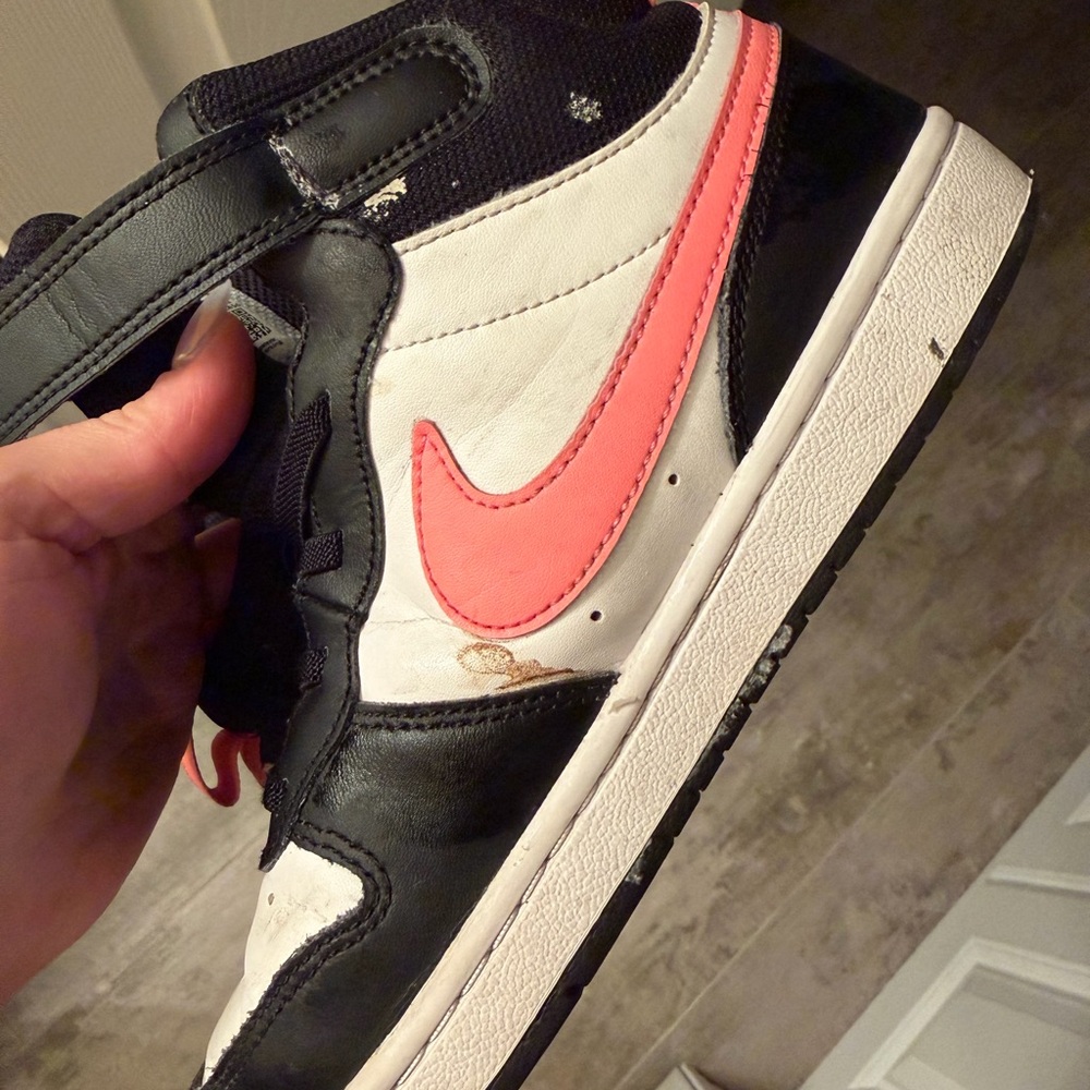 NIKE - LITTLE KIDS NIKE COURT BOROUGHS MID 2 - SIZE 3Y - Picture 11 of 11